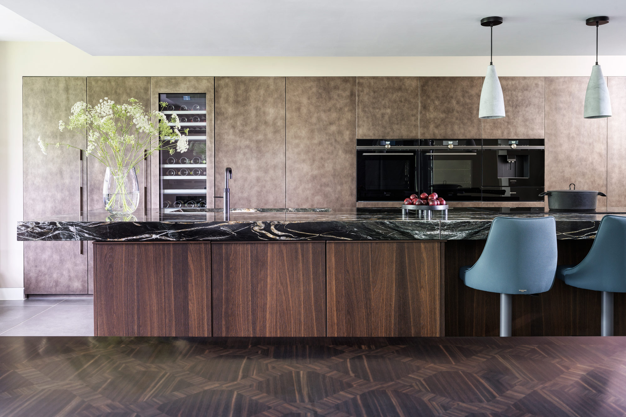 Fontana bespoke kitchen Hertfordshire | Design as Art | interior architectural design studio