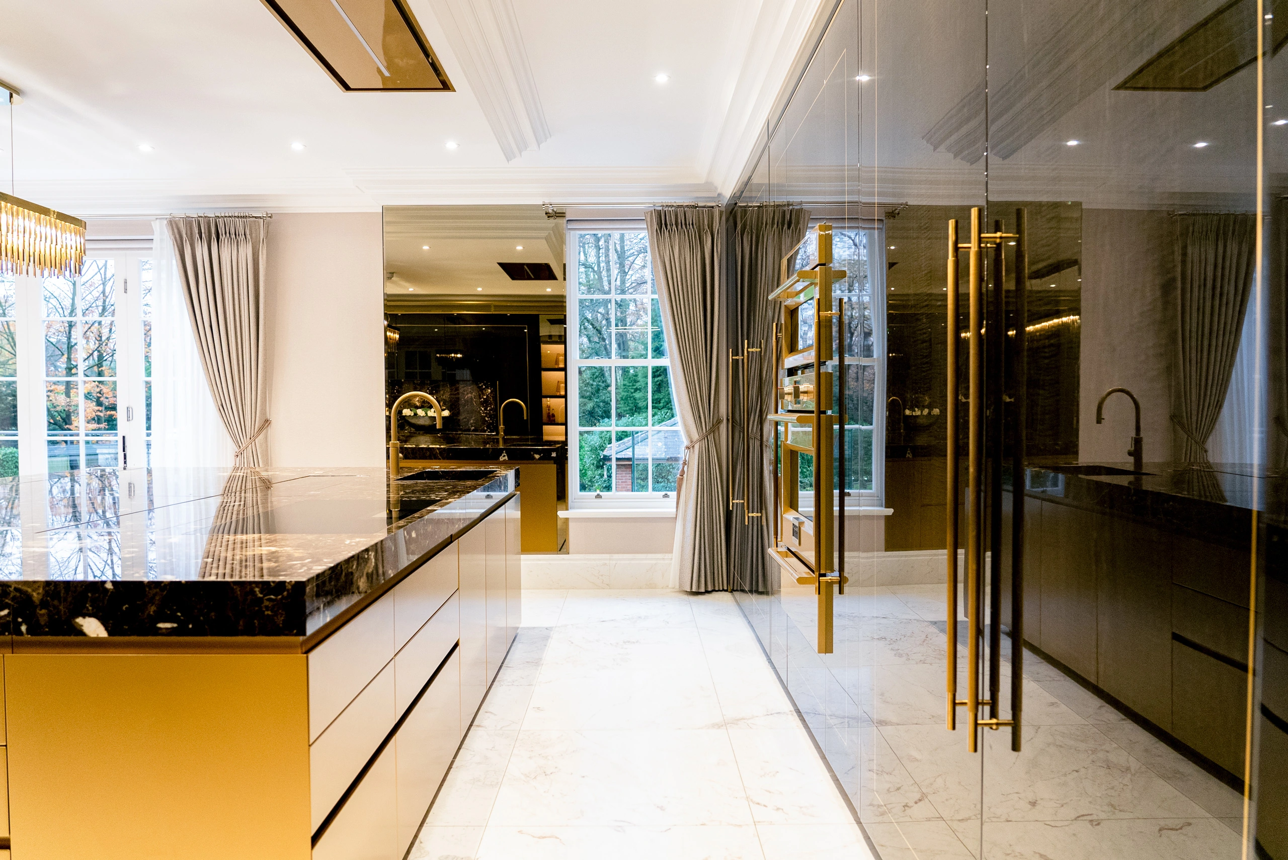 Dana House kitchen view | Fontana | Design as art