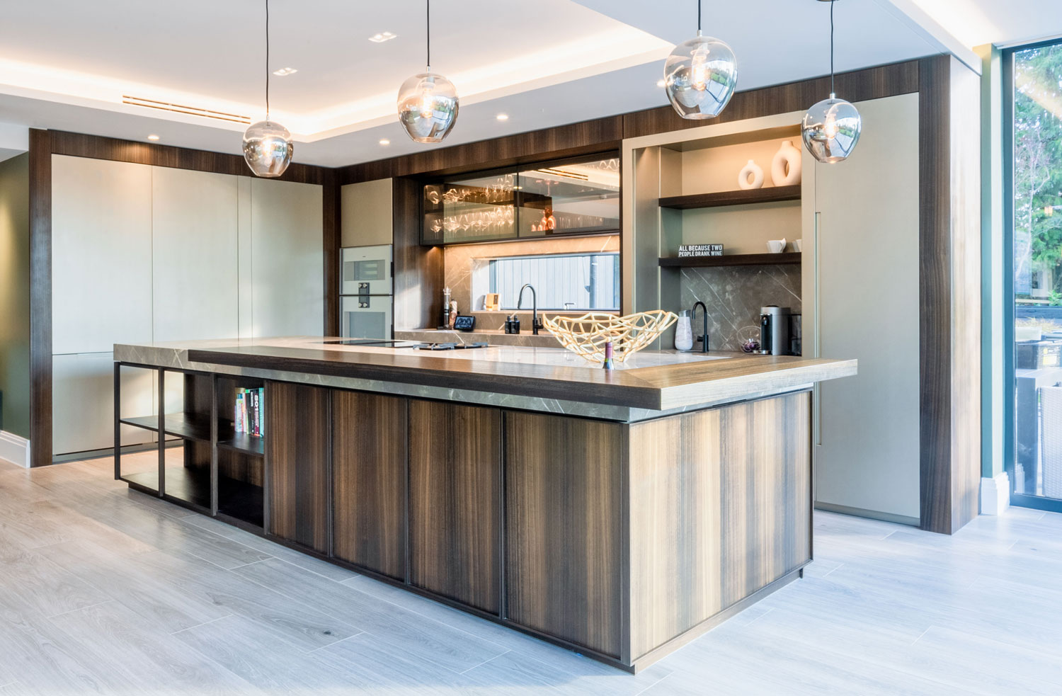 Half Timber Italian luxury kitchen | Fontana | Design as art